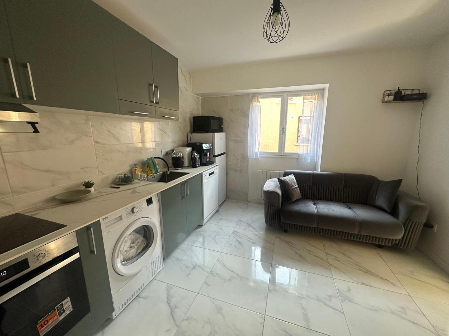 Appartement Calme Moderne Proche De Disneyland Wifi & Cafe Gratuit & Arrivee Autonome Bussy-Saint-Georges Exterior foto